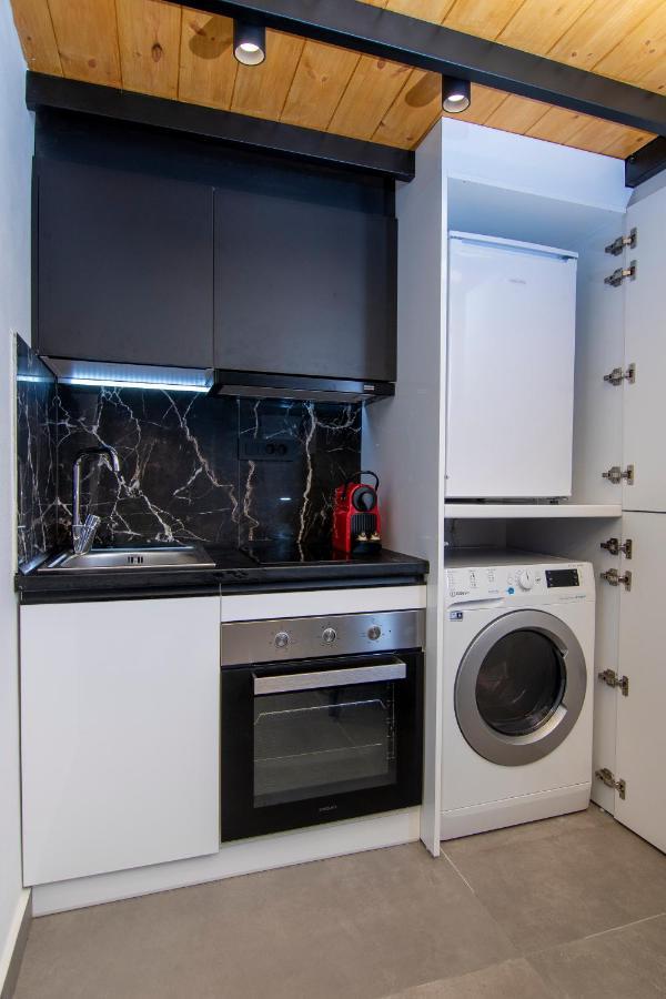 Luxury Loft In The Center Apartment Rhodes City Екстериор снимка